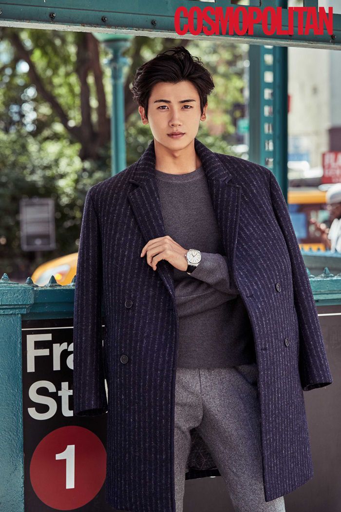 Park Hyung Sik Overflowing With Energy For October Cosmopolitan | Couch